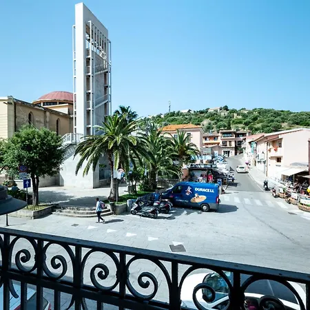Casa Damiano 1935 Ferienhaus Villasimius